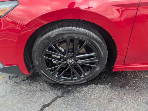 Certified 2025 Toyota Camry SE w/ Convenience Package image 10