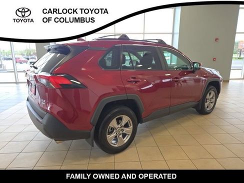 Used 2022 Toyota RAV4 XLE w/ Convenience Package image 7