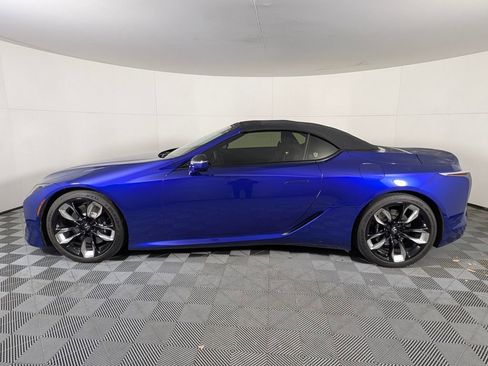Used 2024 Lexus LC 500 Convertible image 2
