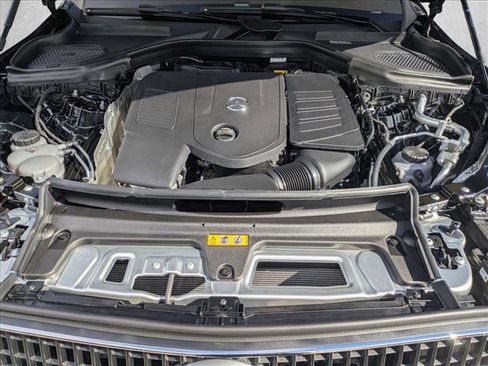 Used 2026 Mercedes-Benz GLC 300 image 15
