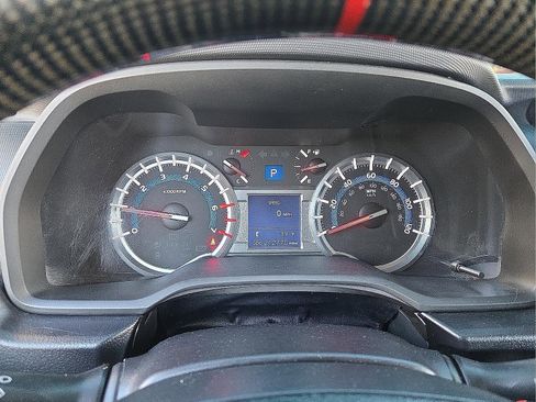 Used 2015 Toyota 4Runner Trail Premium image 23