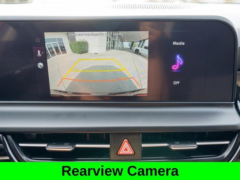 Used 2024 Kia Seltos S AWD/4WD image 23