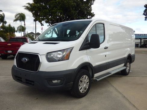 Used 2024 Ford Transit 250 Low Roof w/ Exterior Upgrade Package image 7