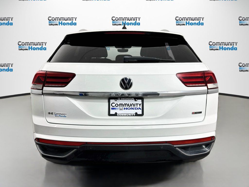 Used 2021 Volkswagen Atlas Cross Sport SE AWD/4WD image 6