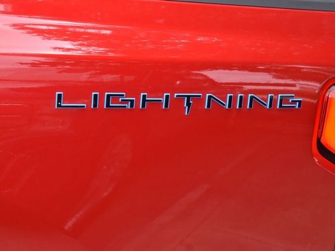 Certified 2025 Ford F150 Lightning Flash AWD/4WD image 43