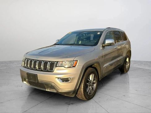 Used 2017 Jeep Grand Cherokee Limited image 9