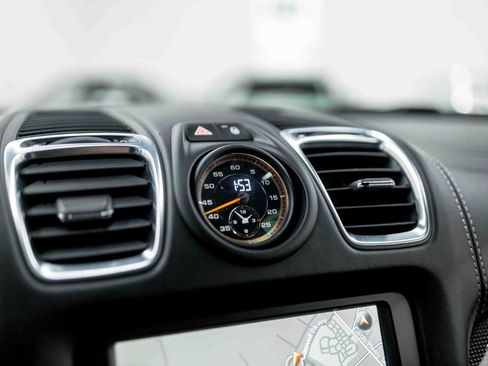 Used 2016 Porsche Cayman GT4 RWD image 71