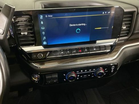 Used 2024 Chevrolet Silverado 1500 LT AWD/4WD image 23