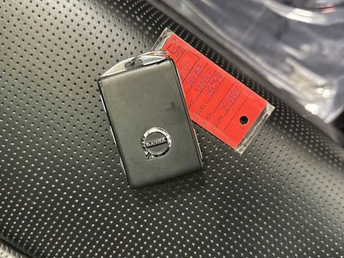 Used 2022 Volvo XC90 T6 Inscription w/ Advanced Package image 33