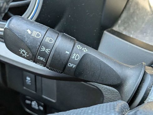 Used 2020 Toyota Tacoma TRD Sport w/ Technology Package AWD/4WD image 30