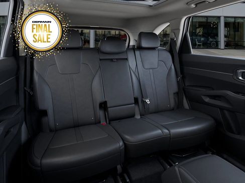 New 2025 Kia Sorento S w/ Panoramic Sunroof Package image 17