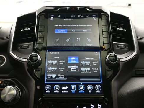 Used 2020 RAM 1500 Laramie w/ Sport Appearance Package AWD/4WD image 33