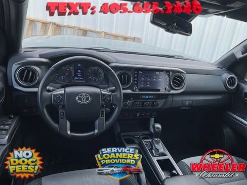Used 2021 Toyota Tacoma TRD Off-Road AWD/4WD image 13
