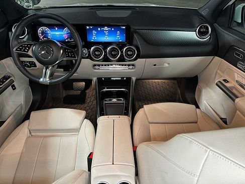 Certified 2026 Mercedes-Benz GLA 250 4MATIC image 40