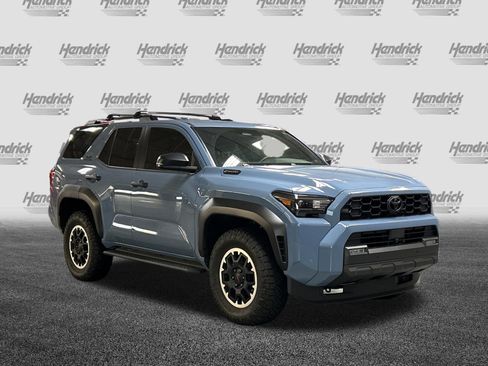 Used 2025 Toyota 4Runner TRD Off-Road AWD/4WD image 2