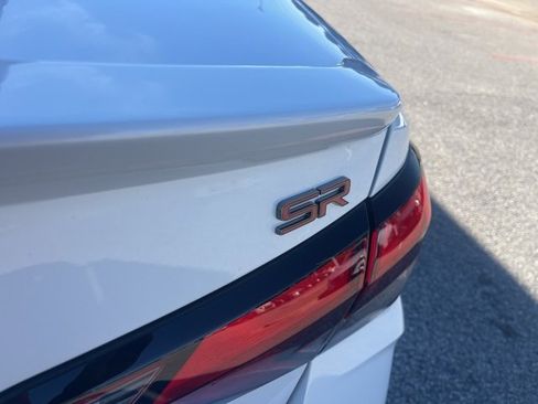 New 2025 Nissan Versa SR w/ Trunk Package image 26