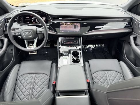 Used 2025 Audi SQ8 Prestige image 30