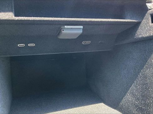 Certified 2026 Cadillac Escalade IQL Luxury AWD/4WD image 16