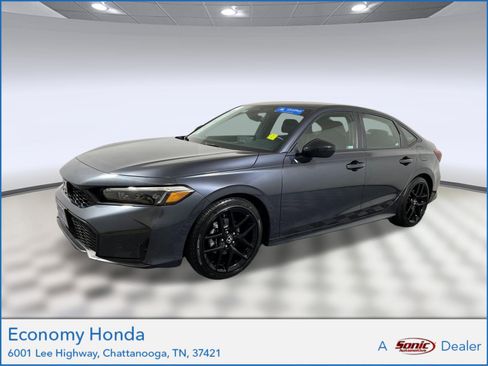 Used 2025 Honda Civic Sport image 1