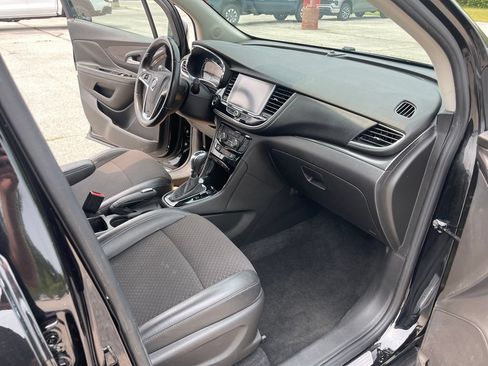 Used 2019 Buick Encore Preferred FWD image 19
