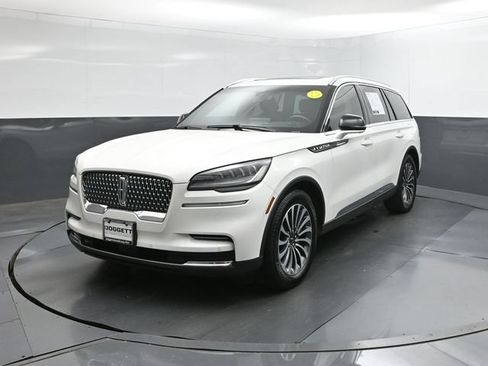 Used 2022 Lincoln Aviator Reserve w/ Elements Package Plus RWD image 34
