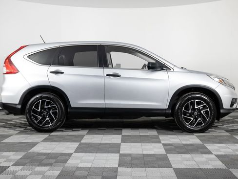 Used 2016 Honda CR-V SE image 9