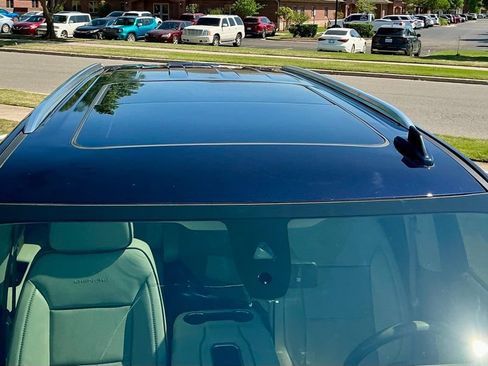 Used 2022 GMC Yukon Denali image 12