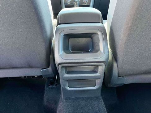 Used 2023 Volkswagen Taos S FWD image 4
