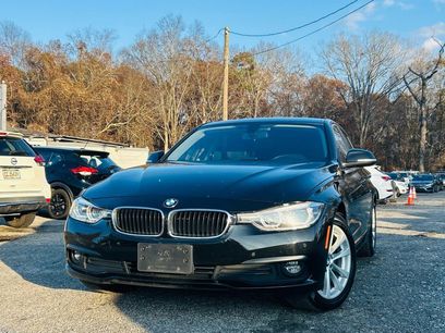 Used 2018 BMW 320i xDrive Sedan w/ Premium Package