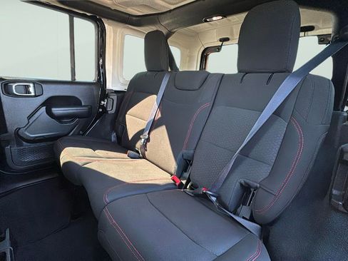 Used 2022 Jeep Wrangler Unlimited Rubicon w/ LED Lighting Group image 23