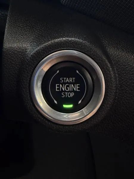 Used 2022 Chevrolet TrailBlazer RS FWD image 32