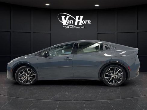 Used 2024 Toyota Prius Limited AWD/4WD image 4