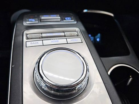 Used 2022 Genesis GV70 2.5T w/ Select Package image 32