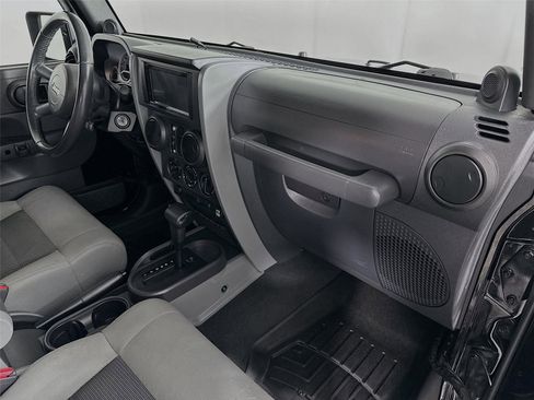 Used 2010 Jeep Wrangler Unlimited Sport image 24