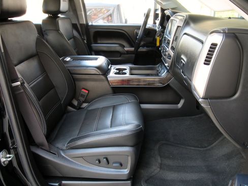 Used 2016 GMC Sierra 2500 Denali w/ Duramax Plus Package image 40