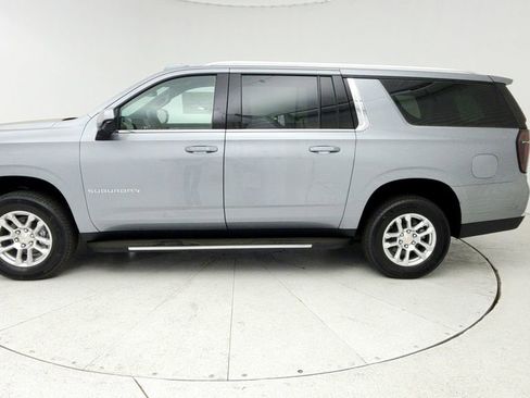 New 2026 Chevrolet Suburban LS RWD image 5
