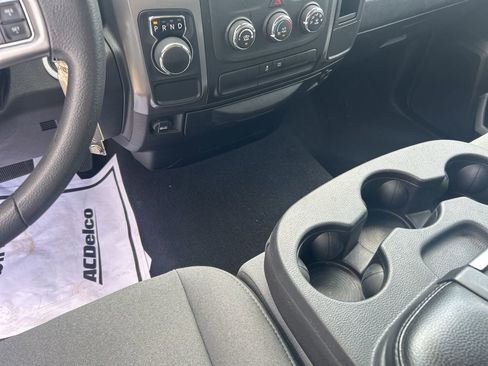 Used 2024 RAM 1500 Classic SLT image 19