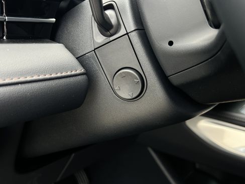 New 2026 Lincoln Nautilus Reserve AWD/4WD image 14