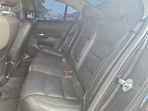 Used 2014 Chevrolet Cruze LT image 9