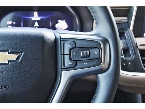Used 2024 Chevrolet Tahoe Premier w/ Premium Package RWD image 19