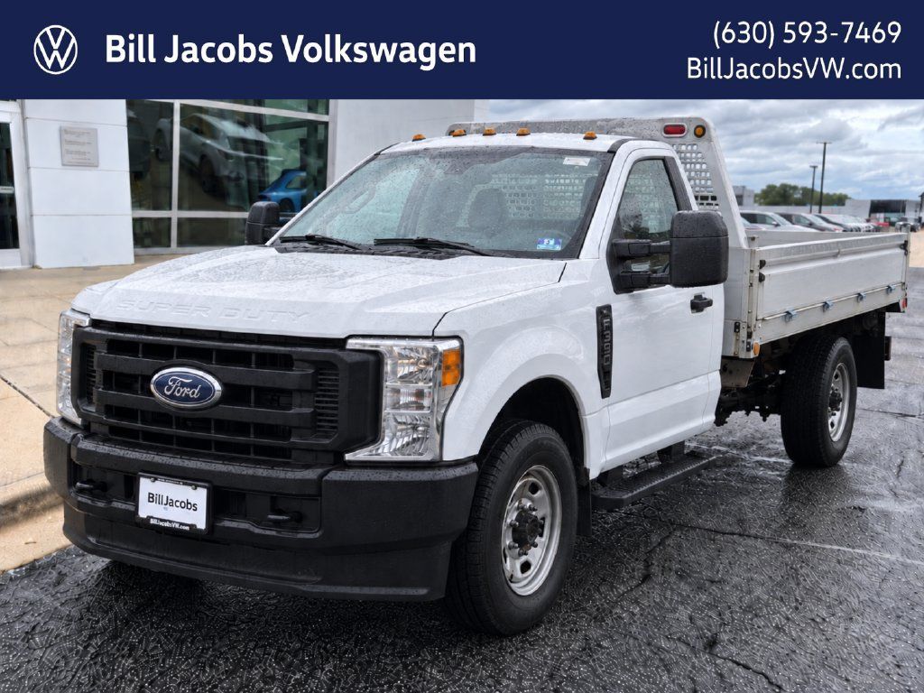 Used 2017 Ford F250 XL RWD image 1