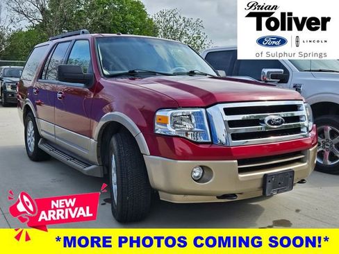 Used 2014 Ford Expedition XLT w/ Equipment Group 202A image 1
