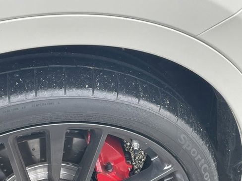 Used 2022 Maserati Levante Trofeo image 14