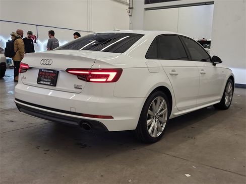 Used 2018 Audi A4 2.0T Premium w/ 18" Wheel Package image 4