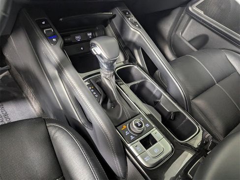 Used 2022 Kia Telluride EX w/ EX Premium Package image 23