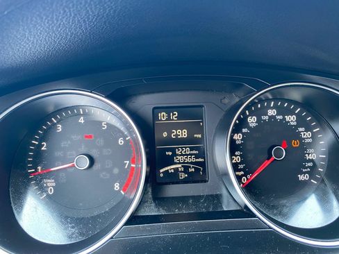Used 2016 Volkswagen Jetta S FWD image 16