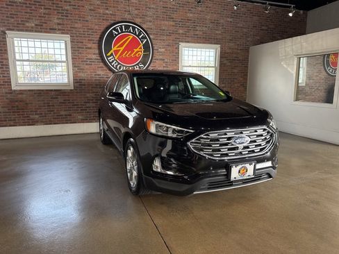Used 2022 Ford Edge Titanium w/ Equipment Group 301A image 14