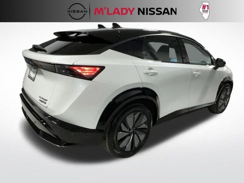 Used 2025 Nissan Ariya Platinum image 5