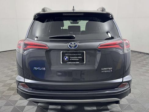 Used 2018 Toyota RAV4 Limited w/ Advanced Technology Package AWD/4WD image 9