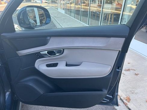 Used 2025 Volvo XC90 B5 Plus image 14
